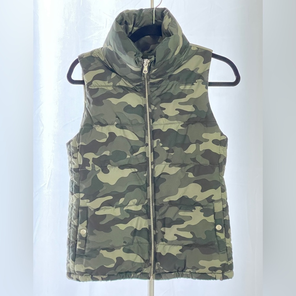 Camo Puffy Vest Old Navy Size XS